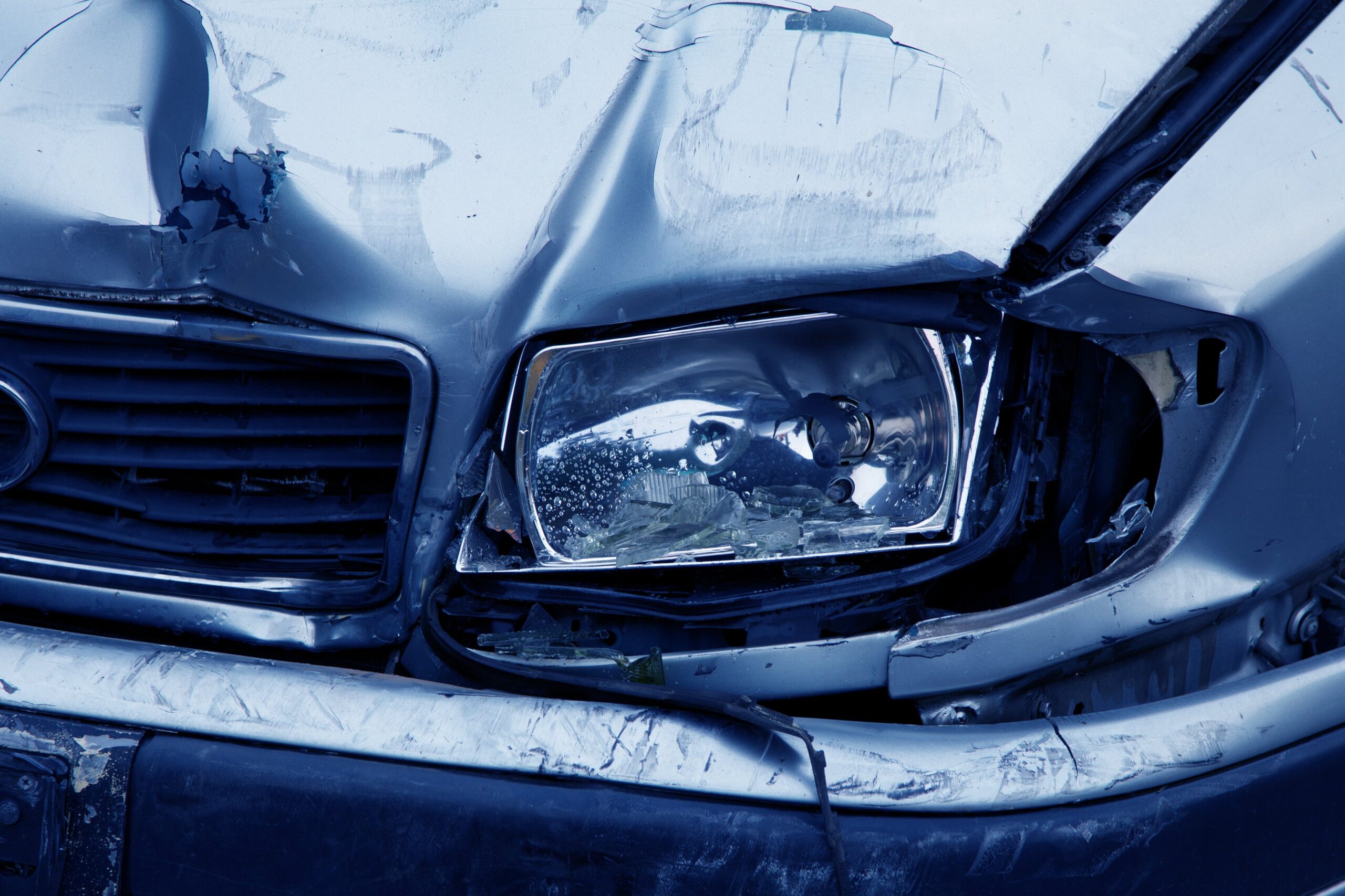 wrecked car headlamp