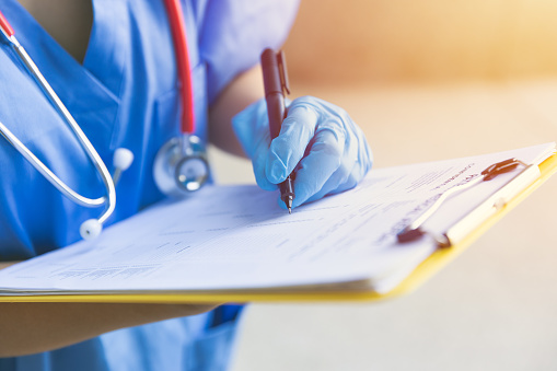 physician diagnosing patients