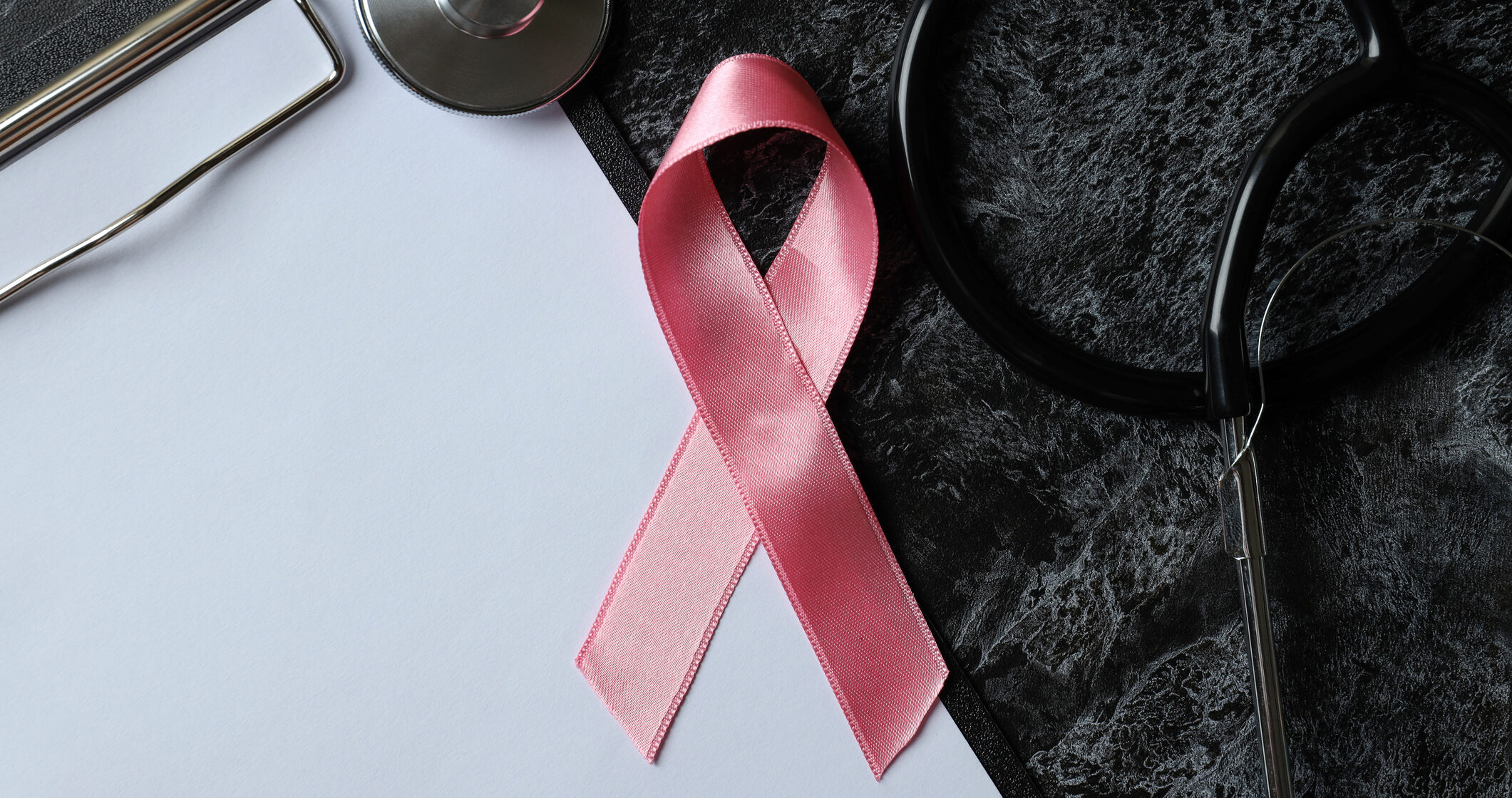 breast cancer awarrness ribbon